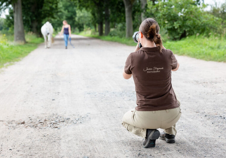 Achtsame Pferdefotografin Jessica Freymark (Foto von Andreas Bender)